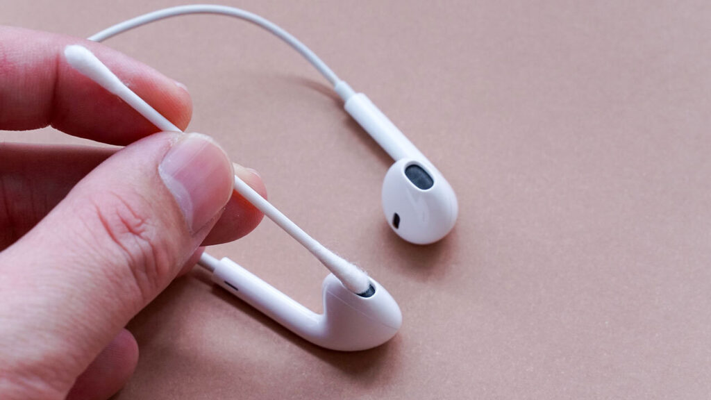 Valuable Tips for Taking Care of Your Headphones