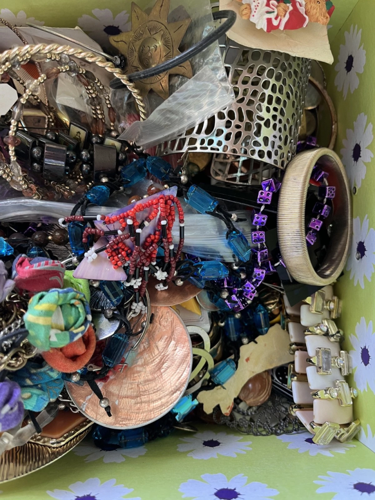 Discover the Value and Charm of a Jewelry Lot